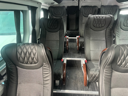 Volkswagen Crafter 2.0 Pasajeros 5.0 Ton Lwb Caja Extendida Mt
