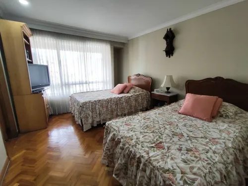 Apartamento En Venta En Laureles. Cod V20454
