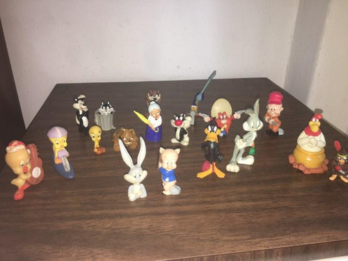 Colección Looney Tunes Isla Loca Sonrics 70$