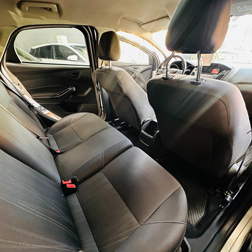 Ford Focus III 1.6 S