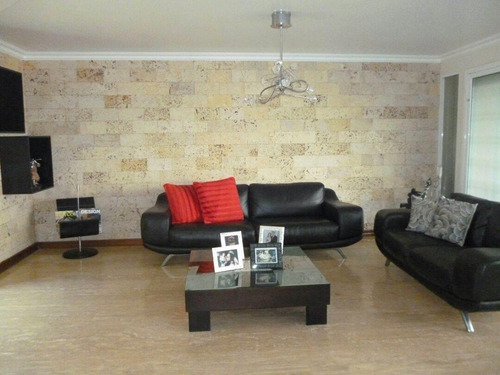 Imagen 8 de 14 de Ramiro E. Ruiz Vende Townhouse En Loma Linda Mls #22-8926