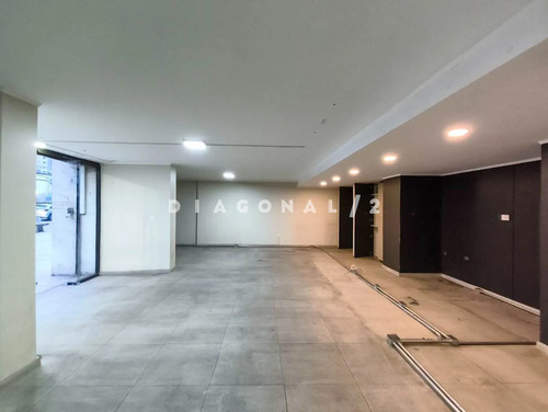 Local Comercial En Arriendo En Ñuñoa