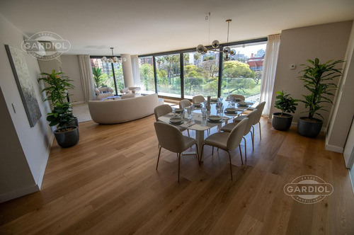 Venta Apartamento 4 Dormitorios A Estrenar - Villa Biarritz Punta Carretas, Montevideo