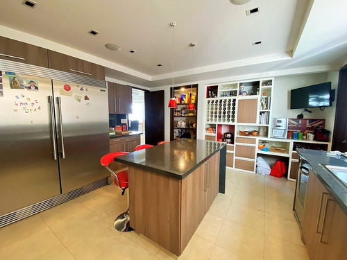 Imagen 7 de 21 de Departamento De Lujo Con Muy Buen Gusto En Venta En Bosque Alto: