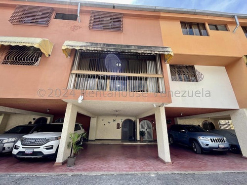 Eg Casa En Venta - Los Chorros /  #24-20317