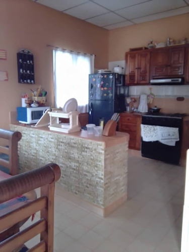 Imagen 10 de 21 de Se Vende Casa En Chichiriviche Falcon