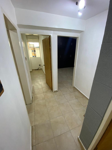 *apto En Alquiler O Venta Semi-amoblado En San Diego. An