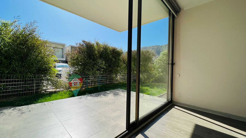 Dpto Con Uso Y Goce De Patio, Condominio (73508)
