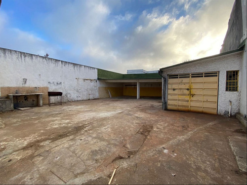 Venta Casa Reducto 4 Dormitorios+deposito,fondo. Con Renta