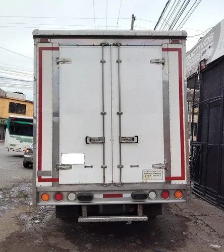 Camion Chevrolet Npr Furgon Aislado Modelo 2013