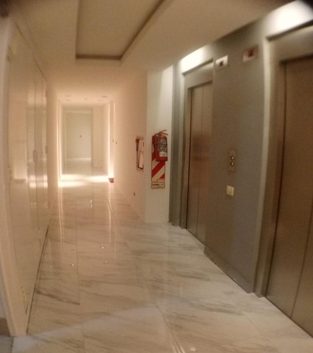 Departamento De Dos Ambientes En Alquiler Puerto Madero