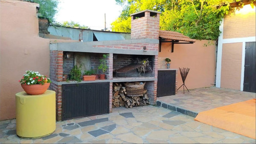 4 Dormitorios Casa Barros Blancos