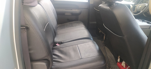 Chevrolet Silverado 4x4 Doble Cabina