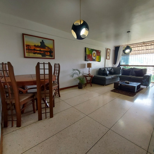 Imagen 3 de 8 de Venta De Apto En Montalban I