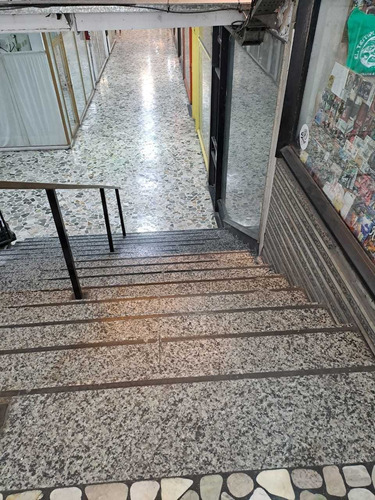 Imagen 10 de 10 de Local En Venta Galería Boedo Y San Juan