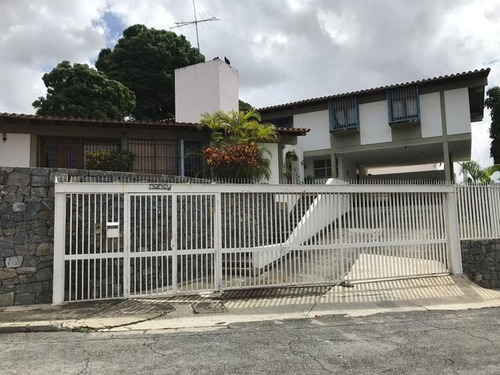 Imagen 1 de 15 de Casa En Venta En Prados Del Este 22-2115 Caro Fermoso 0424-2083128