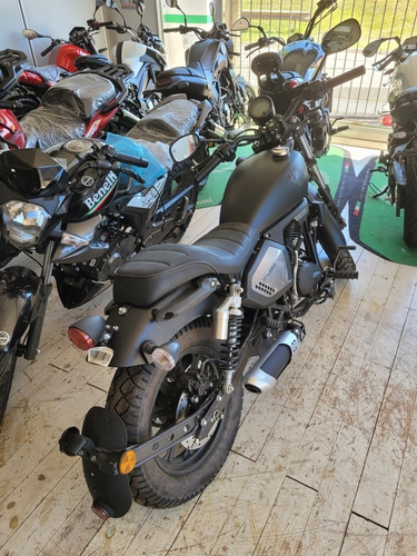 Imagen 12 de 15 de Keeway K-light 202 En Sbk Motos