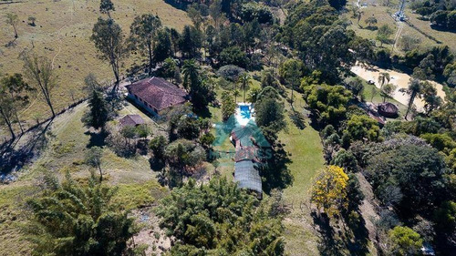 Imagem 2 de 30 de Lindo Sitio Com Fácil Acesso A Cidade De Caçapava-sp - Si0005