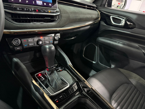 Jeep Outros Modelos COMMANDER LIMITED T270 1.3 TB FLEX AUT.