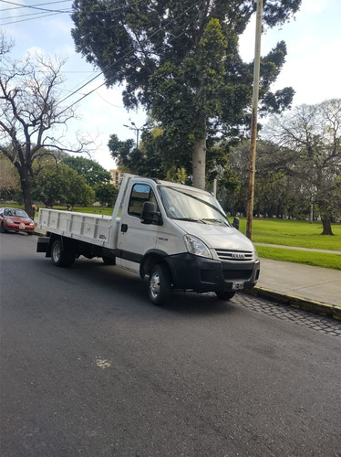 Iveco Daily- 2013- Baranda Volcable - Financion