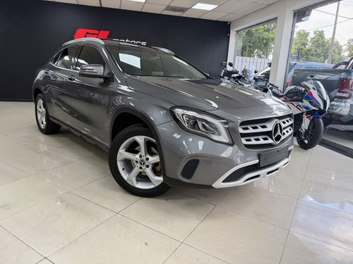 Mercedes-Benz Clase GLA 1.6 Gla200 Urban 156cv