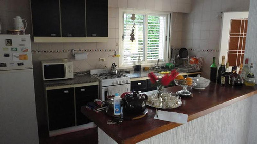 C.c. Los Cardales 1 Planta 3 Dorm. Buen Jardín Y Pileta. U$s 136.000.-