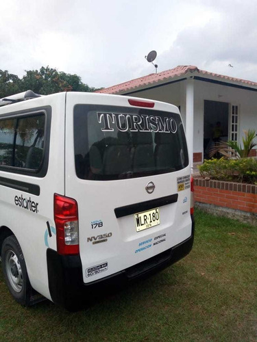 Imagen 5 de 5 de Alquiler De Vans Con Conductor