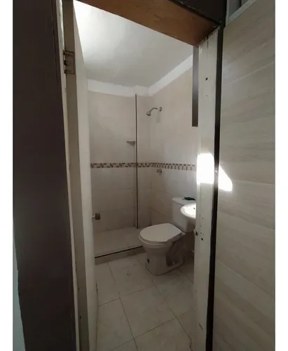 Venta De Casa Trifamiliar Y Local En La Merced, Norte De Cali 3208.