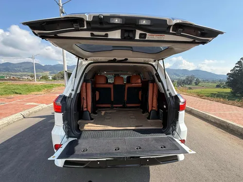 Lexus LX 2 5.7 570