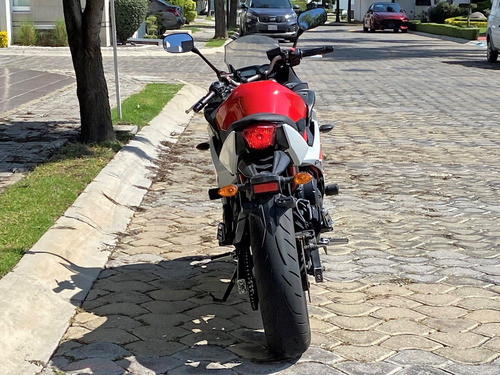 Yamaha Fz6r 2014