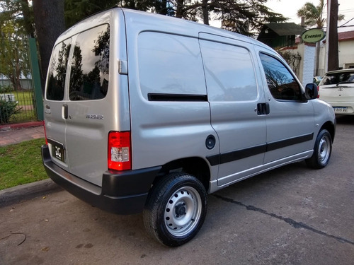 Imagen 12 de 14 de Peugeot Partner Furgon Confort 1.6n 2019