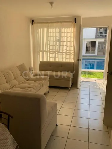 Casa De 2 Pisos, 3 Recamaras Dentro De Fracc. Privado Seguridad 24 Horas