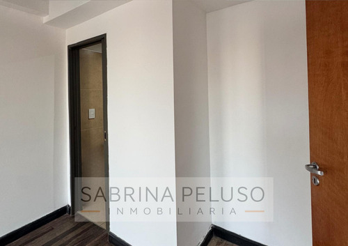 Venta Departamento 2 Ambientes En Moreno Centro