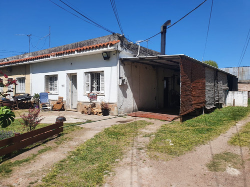 Inmobiliaria Rias Altas Vende 3 Casas De 2 Dormitorios En 1 Padrón