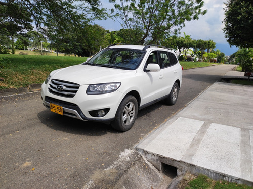 Hyundai Santa Fe 2.4 Gl 4x2