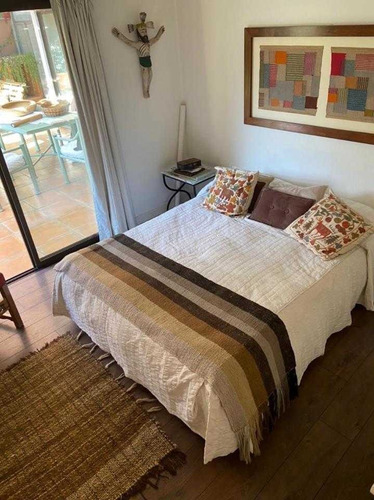 Imagen 9 de 17 de La Dehesa Central. Newland Santa Blanca, Lo Barnechea