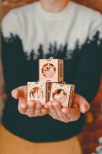 Cajas Navideñas Con Vela Decorativa