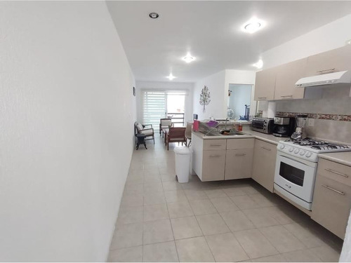 Imagen 3 de 12 de Departamento En Venta San Juan Texcalpan