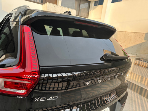 Volvo XC40 Volvo XC40 Momentum T4 motor 2.0 lts 4 cil