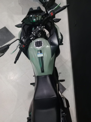 Imagen 18 de 19 de Motocicleta Kawasaki Versys 300x 2023 0km Verde C/defensas