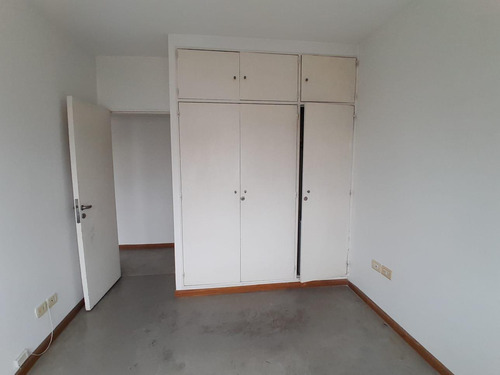 Departamento - 3 Ambientes - Alquiler - Colegiales