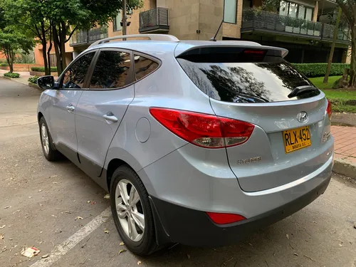 Hyundai TUCSON IX-35 2.4l