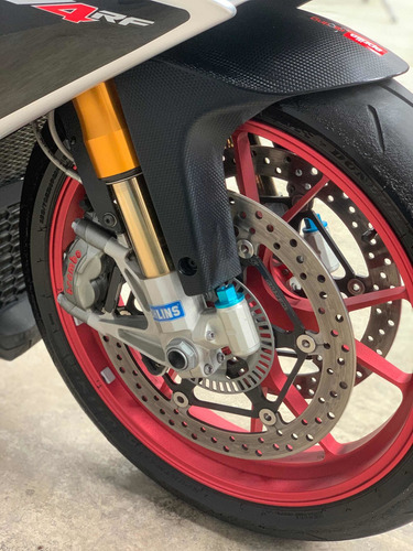 Aprilia Rsv4