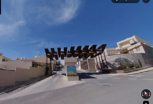 Casa Ubicada En Fraccionamiento La Cañada Guadalupe Zacatecas. Con 3 Recamaras Y 153m2. Entre Av. Vialidad De Simón Y Av. Prolongación La Fe.