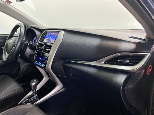 Imagem 6 de 15 de Toyota Yaris 1.5 16v Flex Sedan Xls Connect Multidrive