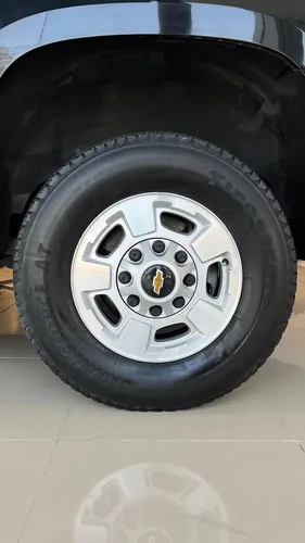 Chevrolet Suburban 6.0 V8 HD Piel 2 Fila Asientos 4x4 At