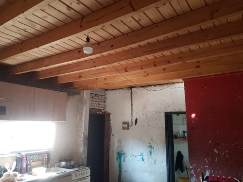 Galpón Con Departamento A Terminar.
