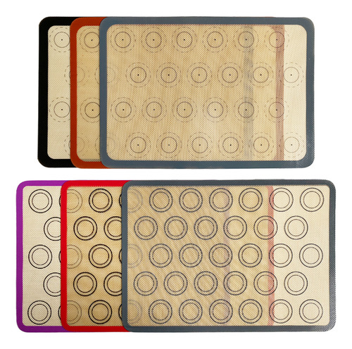 12 Círculos En Fondo Blanco Para Repostería Color Rojo