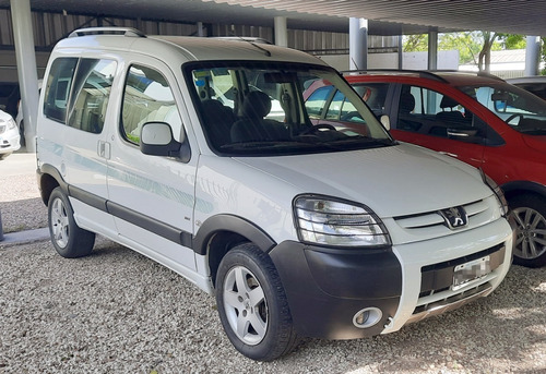 Imagen 3 de 10 de Peugeot Partner Patagonica Vtc Plus 1.6 Hdi 92 2013