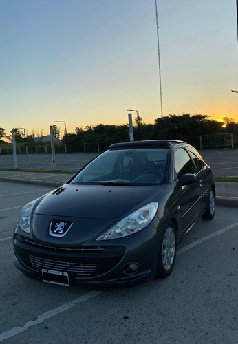 Peugeot 207 1.6 Xt